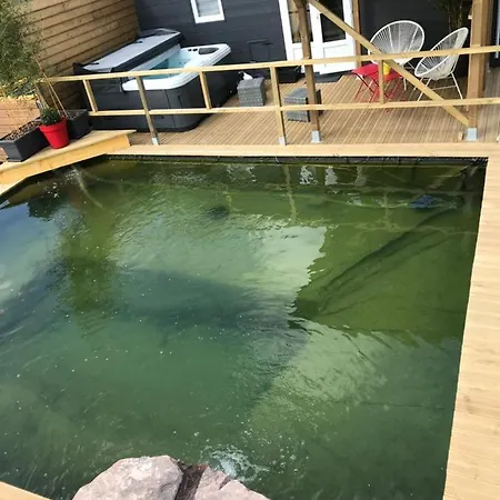 فندق مبيت وإفطار Les Nuits Insolites De La Mothe - En Bulle Ou Tiny House Avec Privatif Outremecourt