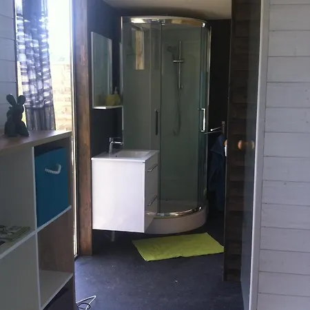 Les Nuits Insolites De La Mothe - En Bulle Ou Tiny House Avec Privatif Outremecourt