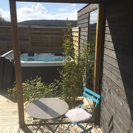 Les Nuits Insolites De La Mothe - En Bulle Ou Tiny House Avec Privatif Bed & Breakfast Outremecourt