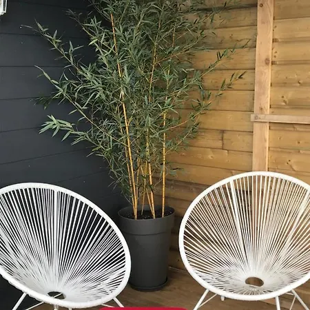 Les Nuits Insolites De La Mothe - En Bulle Ou Tiny House Avec Privatif فندق مبيت وإفطار Outremecourt