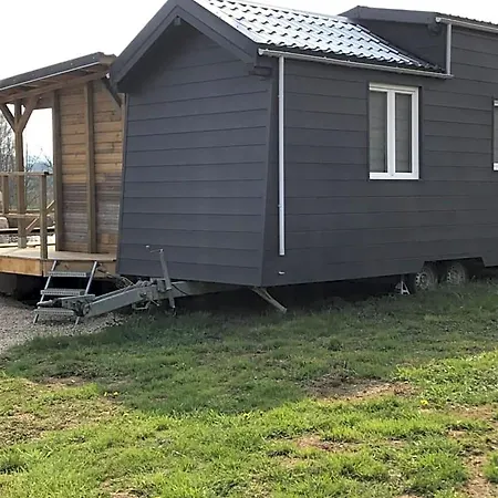Les Nuits Insolites De La Mothe - En Bulle Ou Tiny House Avec Privatif 4*