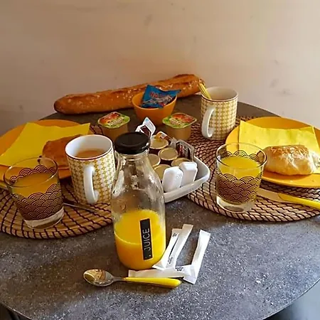 Bed & Breakfast Les Nuits Insolites De La Mothe - En Bulle Ou Tiny House Avec Privatif