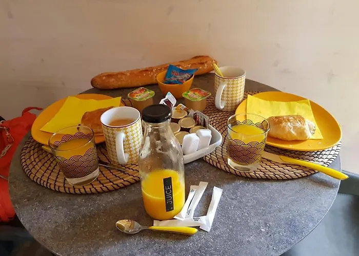 Les Nuits Insolites De La Mothe - En Bulle Ou Tiny House Avec Privatif