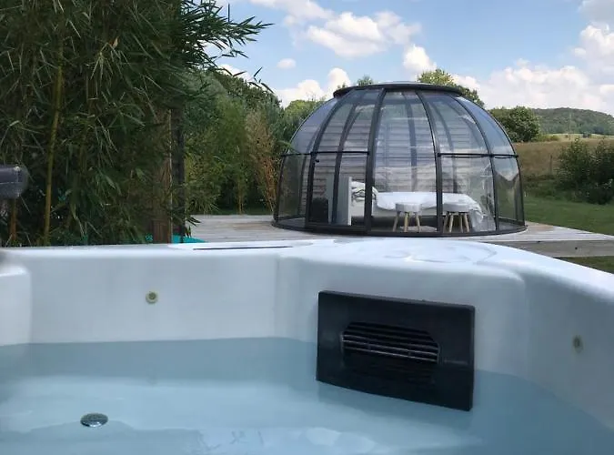 Les Nuits Insolites De La Mothe - En Bulle Ou Tiny House Avec Privatif 4*